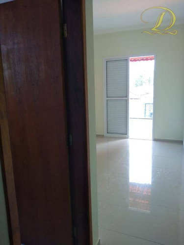 Imagem 10 de 14 de Sobrado Com 3 Dormitórios, Garagem Para 2 Carros E Churrasqueira À Venda No Caiçara!! - So0126