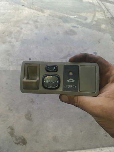 Imagen 2 de 3 de Control Mandos De Retrovisores Toyota Corolla New Sentation