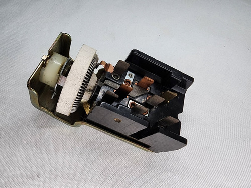 Switche Cambio Luz Ford Auto Camión 65-77 F150-350 Hs90 Hs95