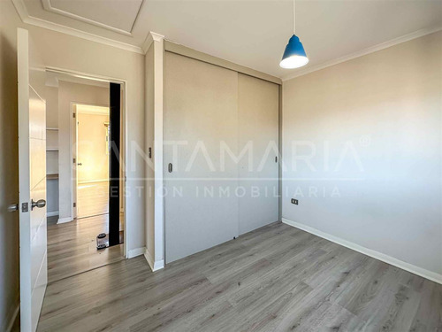 Casa En Venta De 3 Dorm. En Concepción