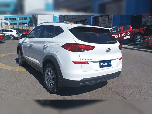 Hyundai Tucson 2.0 VALUE 4X2 FL MT 5P