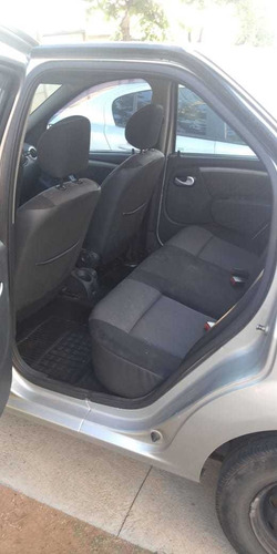Renault Logan 2011 1.6 Expression Hi-torque 4p