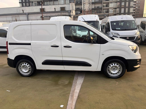 Opel Combo 2022