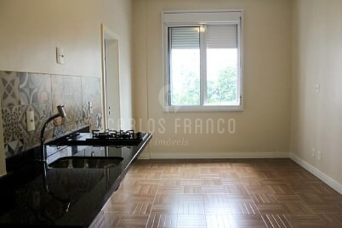 Imagem 2 de 8 de Studio Compacto De 24m² Com Quarto, Sala E Cozinha Em Único Ambiente, Banheiro Social Na Bela Vista - Cf63608