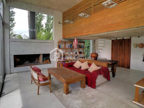 Imagen 9 de 30 de Venta Casa 4 Dormitorios Con Piscina En Parada 7, Playa Mansa +alquiler Temporal - Punta Del Este Mansa