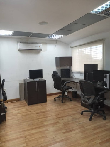 Imagen 9 de 13 de Alquiler De Oficinas En Los Dos Caminos Con Excelente Ubicacion Y Acabados De Calidad
