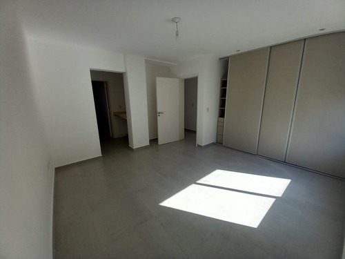 Imagen 12 de 17 de Casa En Venta Villa Allende. La Morada. 3 Dorm. A Estrenar.