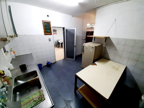 Imagen 11 de 30 de Galpón En Venta Inmediato A La Avenida Alberdi