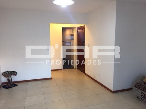 Imagen 4 de 11 de Departamento 3 Ambientes - Barrio Nágera Dellepiane
