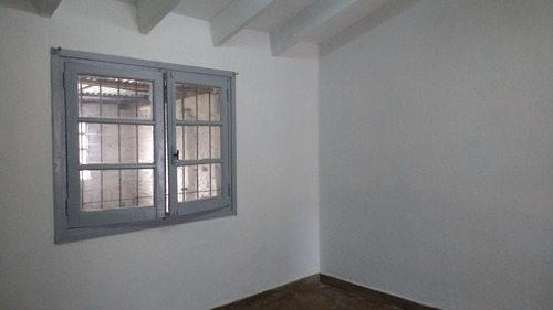 Venta Casa Con Jardín En Villa Concepción, San Martín/san Andrés