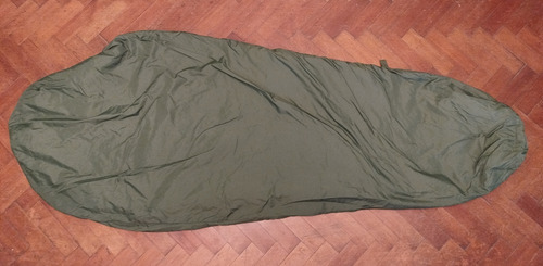 Bolsa De Dormir Y Funda Goretex Ejército U.s.a. Camuflado Derecho (Usado)