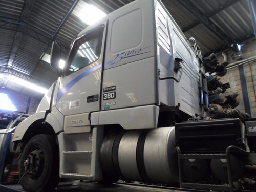 Sucata Volvo Nh12 380 2002