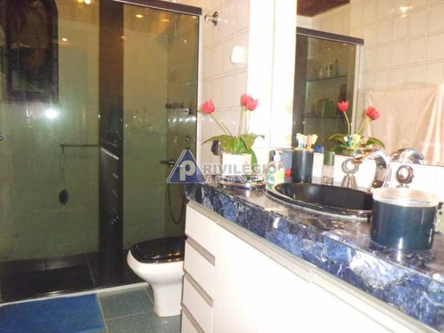 Apartamento À Venda, 3 Quartos, 1 Vaga, Leme - Rio De Janeiro/rj - 18141