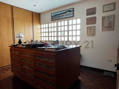 Casa Venta Prados Del Este: Si Tu Hogar Pudiera Abrazarte, Se Sentiría Como Ésta