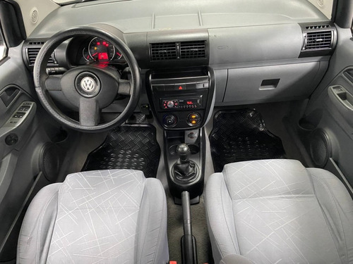 Volkswagen Spacefox 1.6 MI 8V FLEX 4P MANUAL