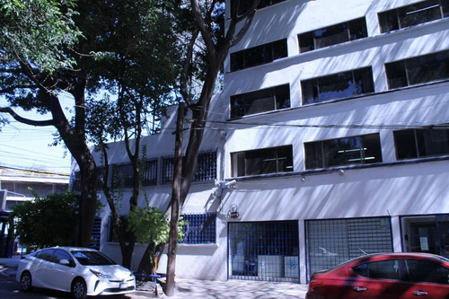 Edificio Completo En Renta Colonia Granada.