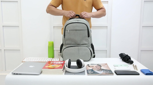 Mochila Para Laptop 15 Pulgadas 35l Antirrobo E Impermeable Gris Liso