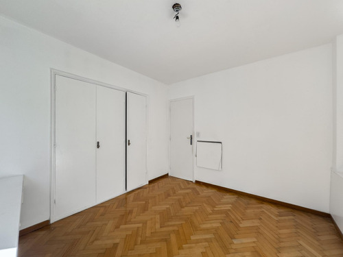 Amplisimo Departamento Refaccionado En Venta Con Cochera - Recoleta