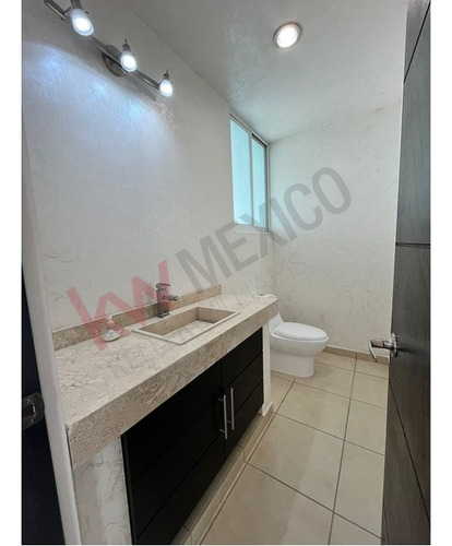 Casa Nueva En Venta En Sonterra Ii Querétaro Con Excelentes Amenidades