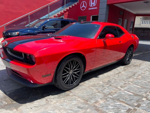 Imagen 1 de 6 de Dodge Challenger 2014 Sxt