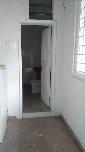 Imagem 12 de 14 de Galpão Para Alugar, 120 M² Por R$ 1.150,00/mês - Capão Raso - Curitiba/pr - Ga0001