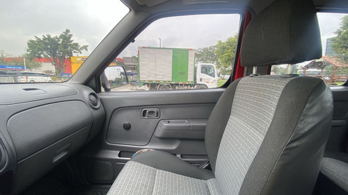 Imagen 16 de 25 de Nissan D22/np300