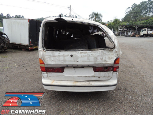 Sucata Kia Besta Gs 2.7 2001/2001 Para Venda De Peças