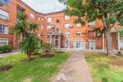 Imagen 12 de 13 de Venta De Apartamento En Pérez Castellanos De 2 Dormitorios Y Un Baño