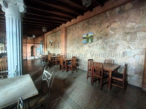 Local, Panadería, Salón De Fiesta Y Mas Podrás Invertir En Esta Oportunidad En El Casco Central De Palo Negro Db 24-17349