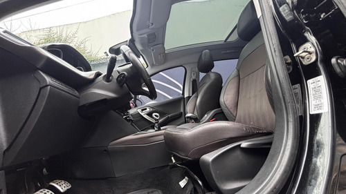 Peugeot 2008 1.6 Thp Sport