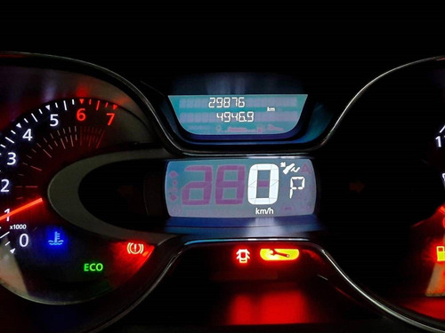 Imagem 7 de 10 de Renault Captur 1.6 16v Sce Flex Intense X-tronic