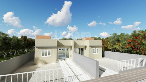 Imagem 5 de 9 de Casa Geminada À Venda Em Guabiruba/sc - 1822