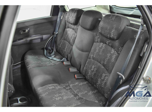 Fiat Palio 1.6 TREKKING WEEKEND 16V FLEX 4P MANUAL