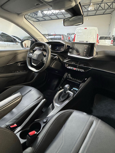 Peugeot 208 1.6 Feline Tiptronic