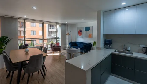 Apartamento En Venta En Rafael Núñez. Cod V100309