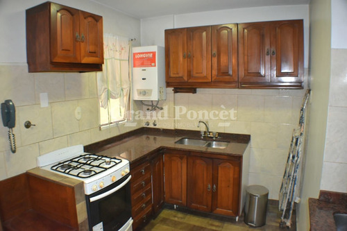 Departamento 4 Ambientes Con Balcon Y Cochera