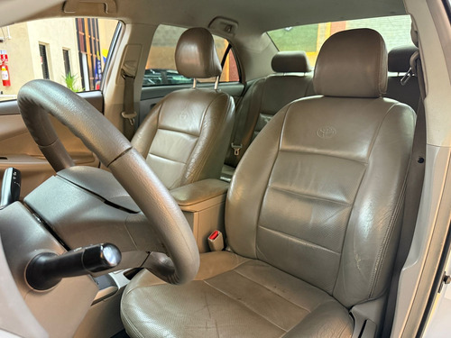 Toyota Corolla 1.8 16v Xli Flex Aut. 4p