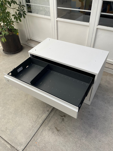 Archivero Horizontal Steelcase Blanco (Usado)