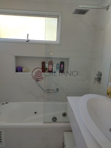 Venta Apartamento 3 Dormitorios, Peninsula, Punta Del Este- Ref: 2562