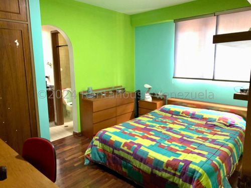 Ls Vende Apartamento P B Urb Miranda