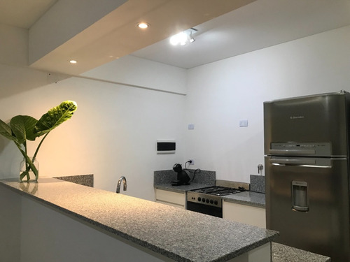 Oportunidad Tu Departamento Con Cochera, Balcon Y Parrilla. Condominio Con Playa Pilar Lagoon