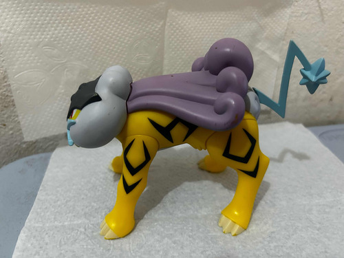 Pokemon Legendarios Sofubi Entei Suicune Raikou (Usado)