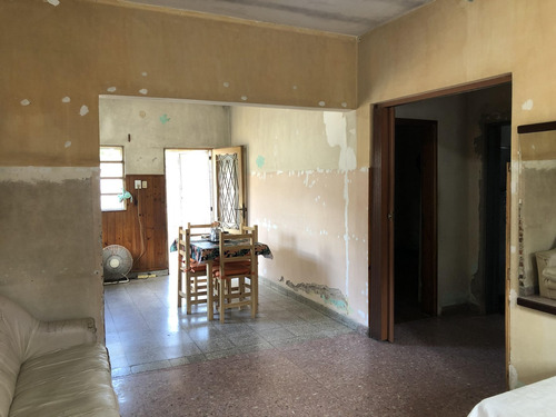 Departamento Ph En Venta Ubicado En Banfield, Lomas De Zamora, G.b.a. Zona Sur