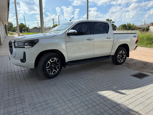 Toyota Hilux Pick-Up 2.8 Cd Srx 204Cv 4X4 At