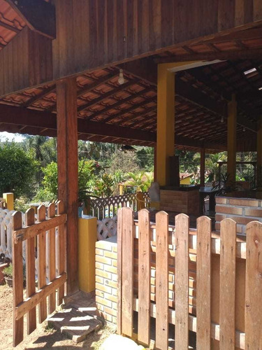 Linda Chácara Em Suzano