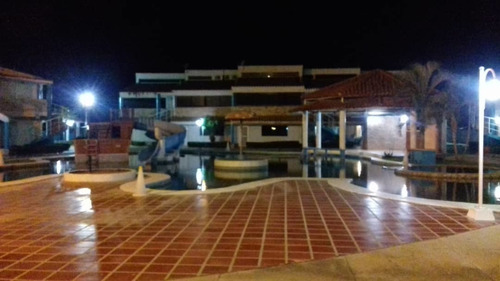 Imagen 8 de 14 de Apartamentos En Alquiler Vacacional Chichirivichie