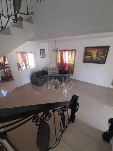 Imagen 12 de 21 de Casa En Venta En Santiago (jpc-215)