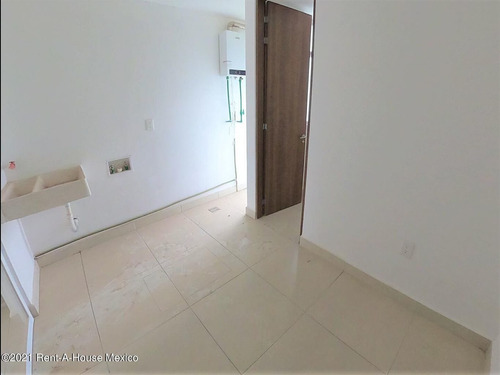 Imagen 13 de 14 de Zakia Luminosa Y Comoda Casa En Renta Con Cuarto De Servicio Mm583