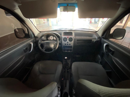 Imagen 9 de 12 de Citroen Berlingo Furgon Mixto 1.4 Manual 2013