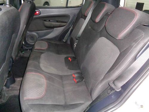 Fiat Uno 1.3 Sporting Dualogic Aut.